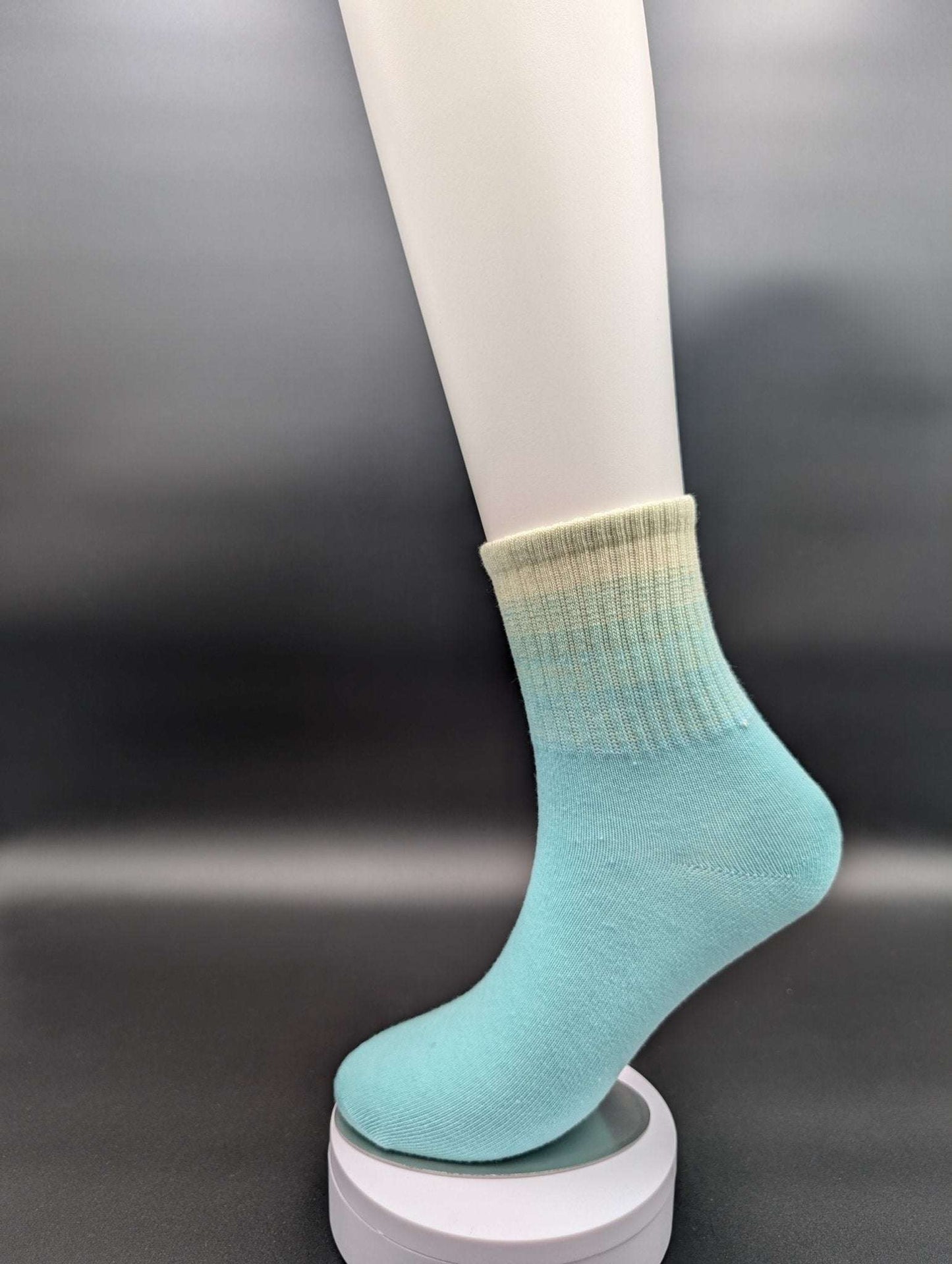 Aspen Turquoise high ankle socks - Le Loxx
