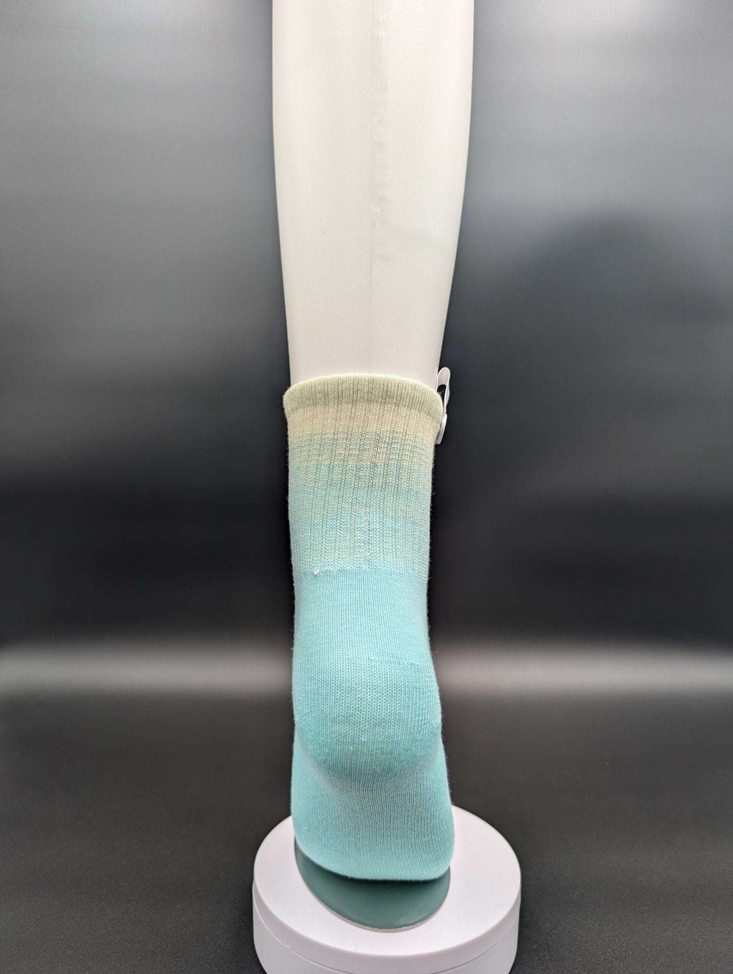 Aspen Turquoise high ankle socks - Le Loxx
