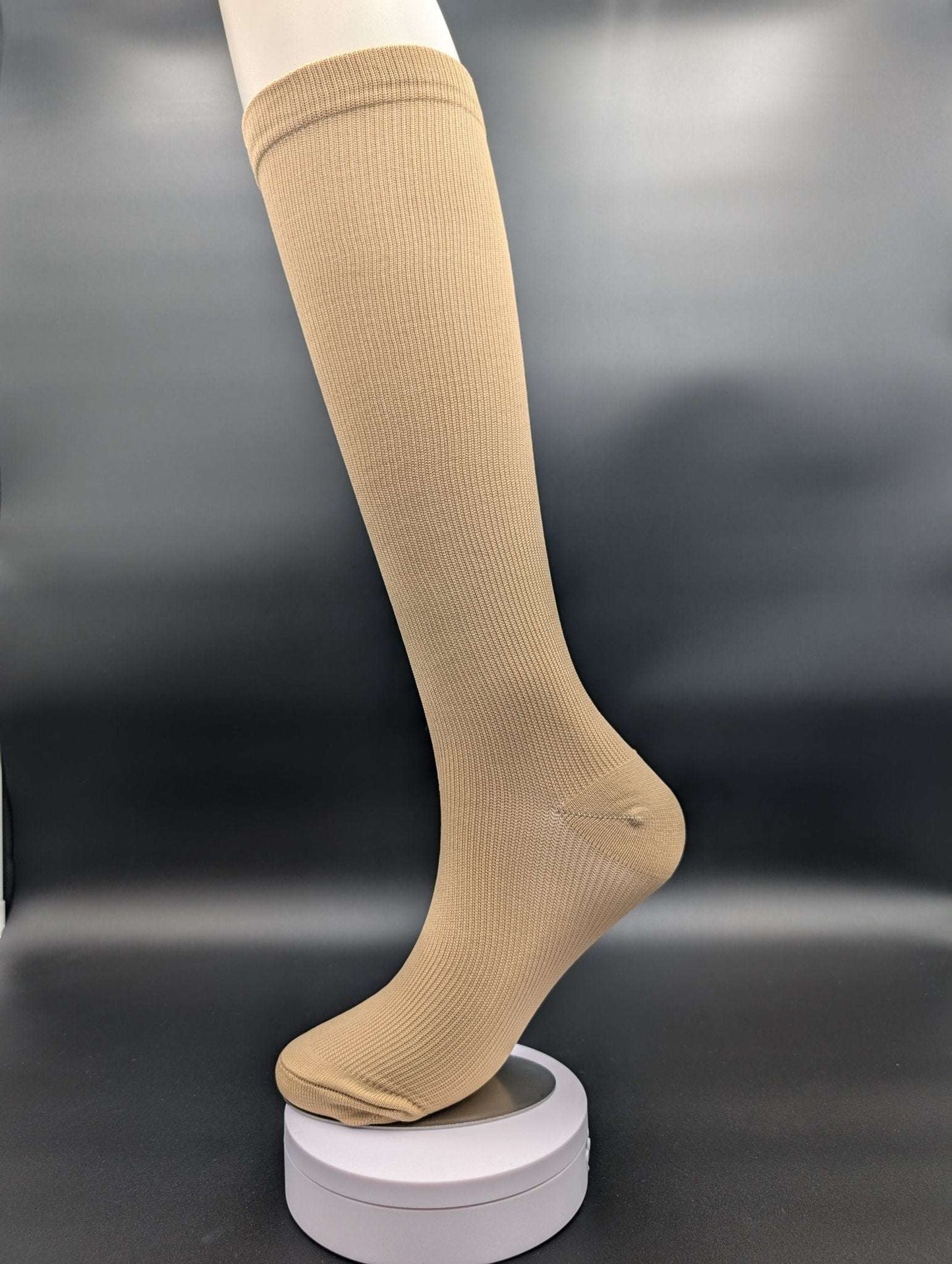 Berlin Tan compression socks - Le Loxx