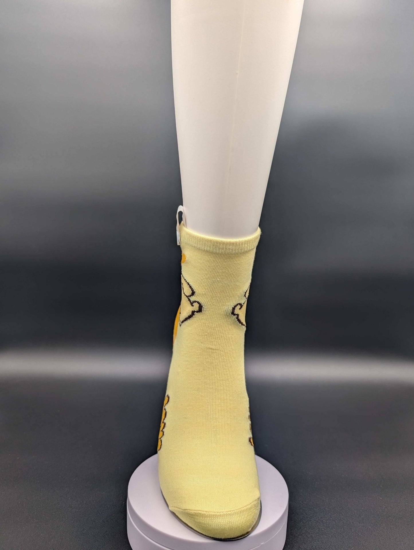 Princess Yellow Ankle Socks – Magnetic Lock and Loop Design - Le Loxx