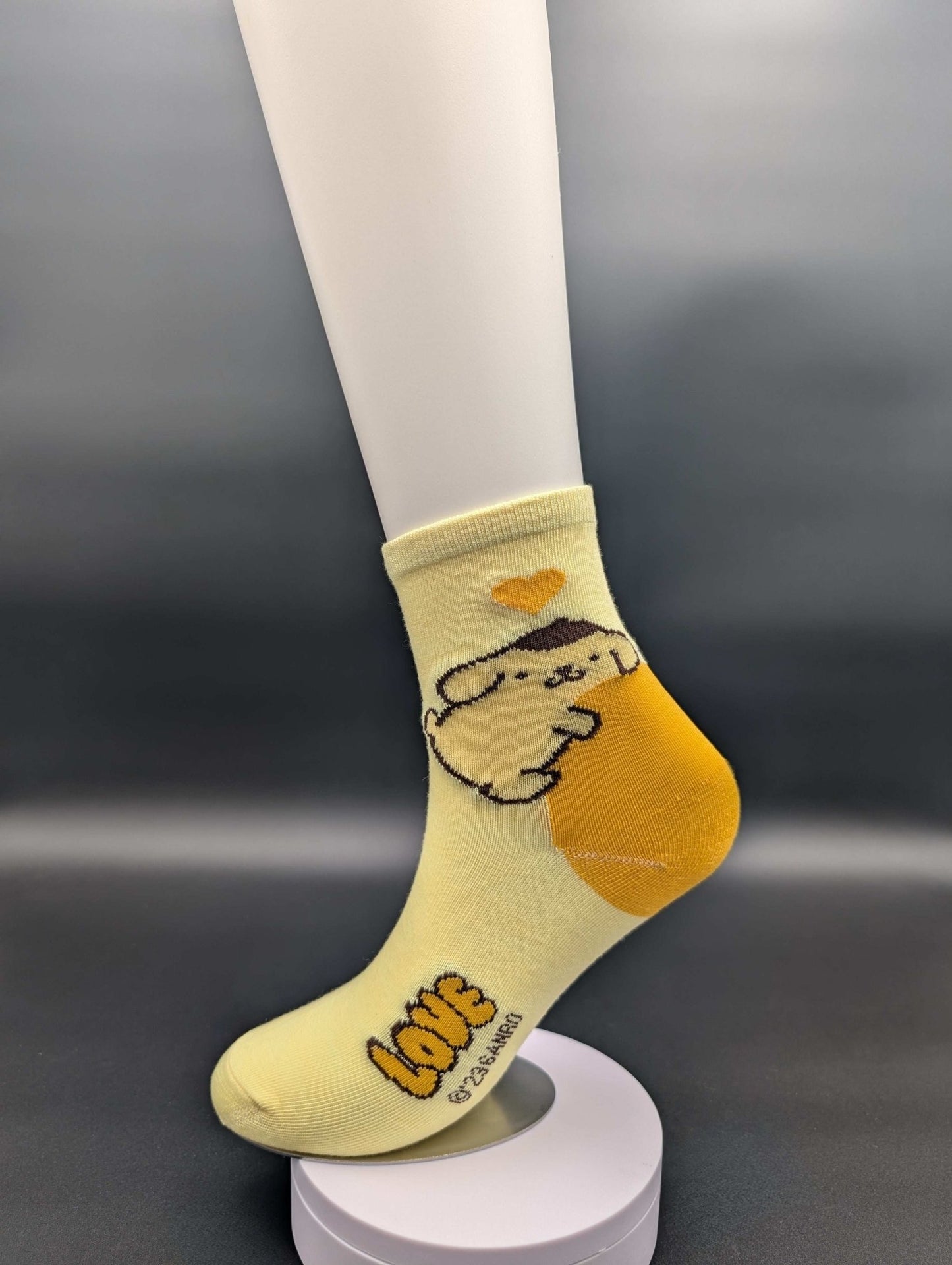 Princess Yellow Ankle Socks – Magnetic Lock and Loop Design - Le Loxx