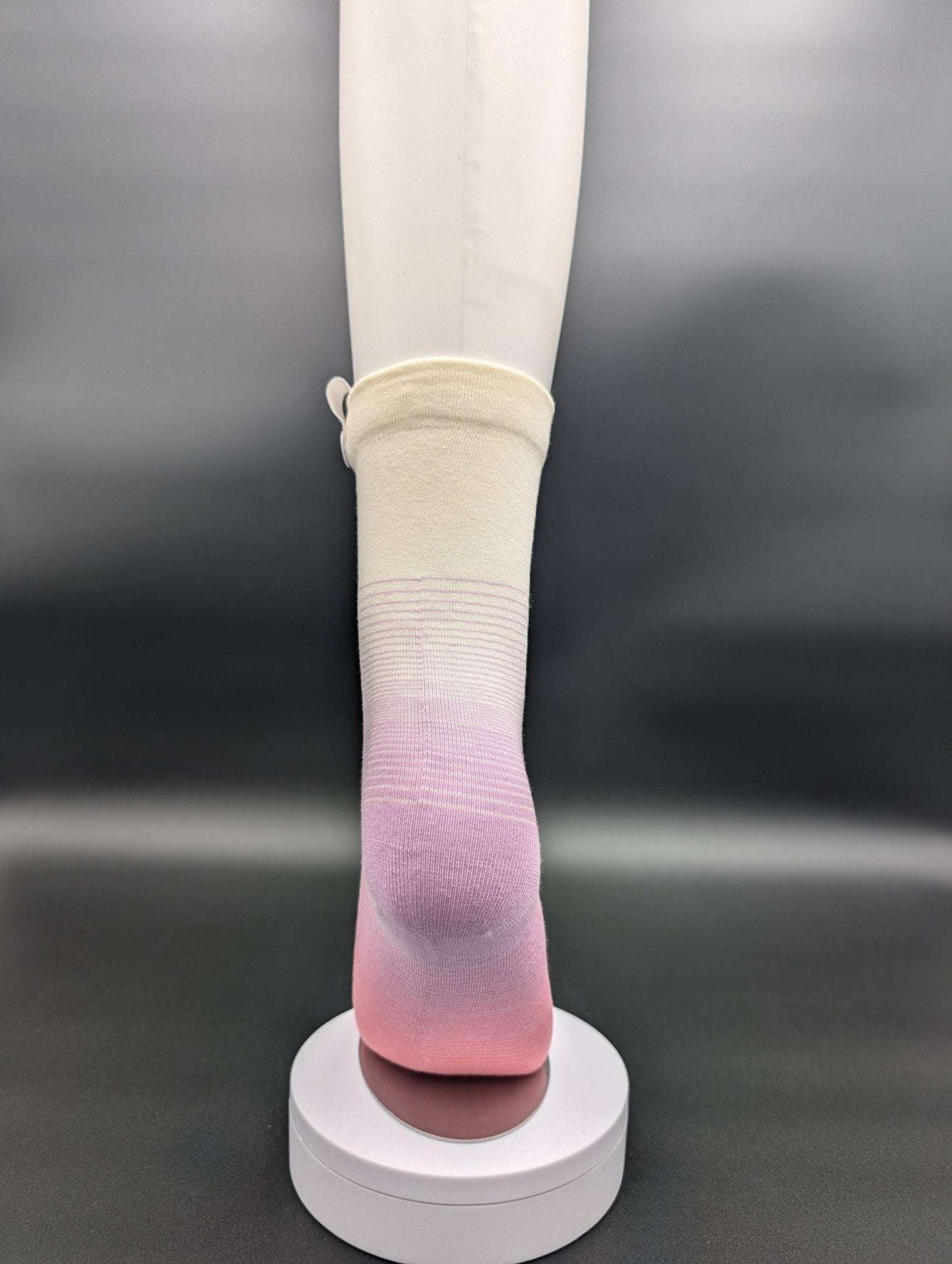 Corona Del Mar Pink Crew socks - Le Loxx
