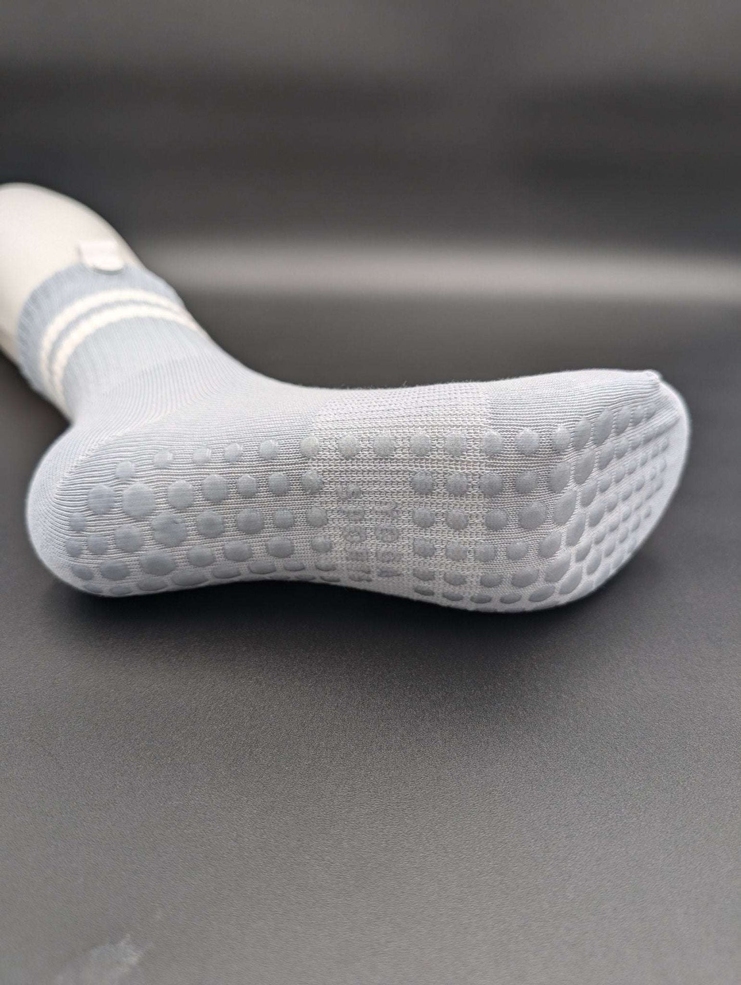 Sydney Blue Pilates Socks – Magnetic Lock and Loop Design - Le Loxx