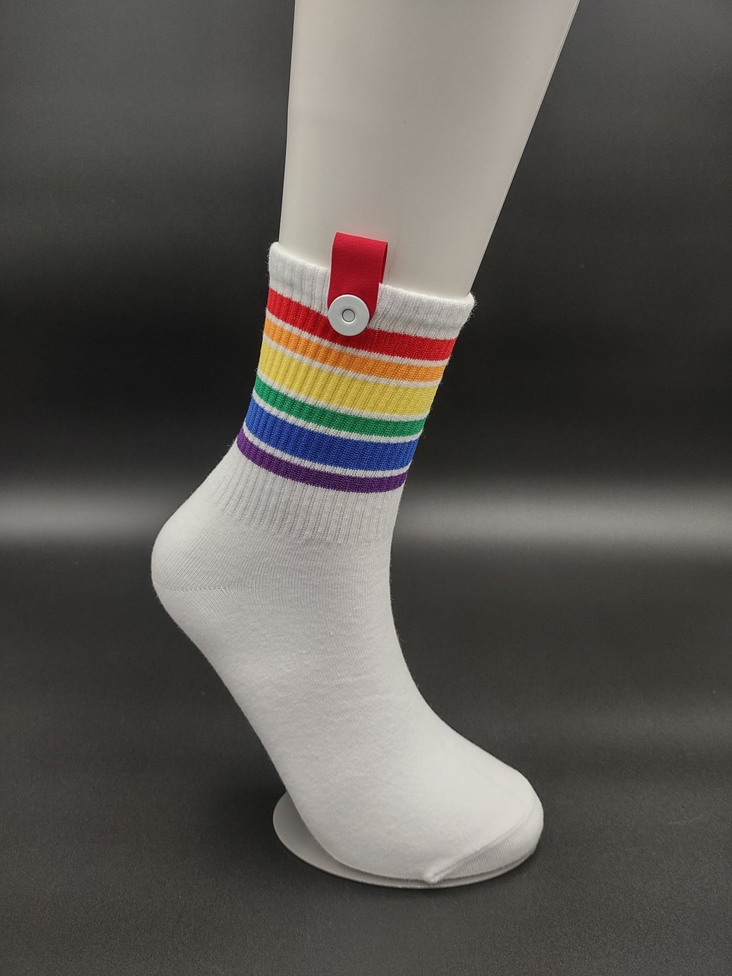 Le Loxx 5 - Pack Rainbow Ankle Socks – Lock - and - Loop Magnetic Closure Keeps Pairs Together, Size: Women's S/M 5 - 9 - Le Loxx