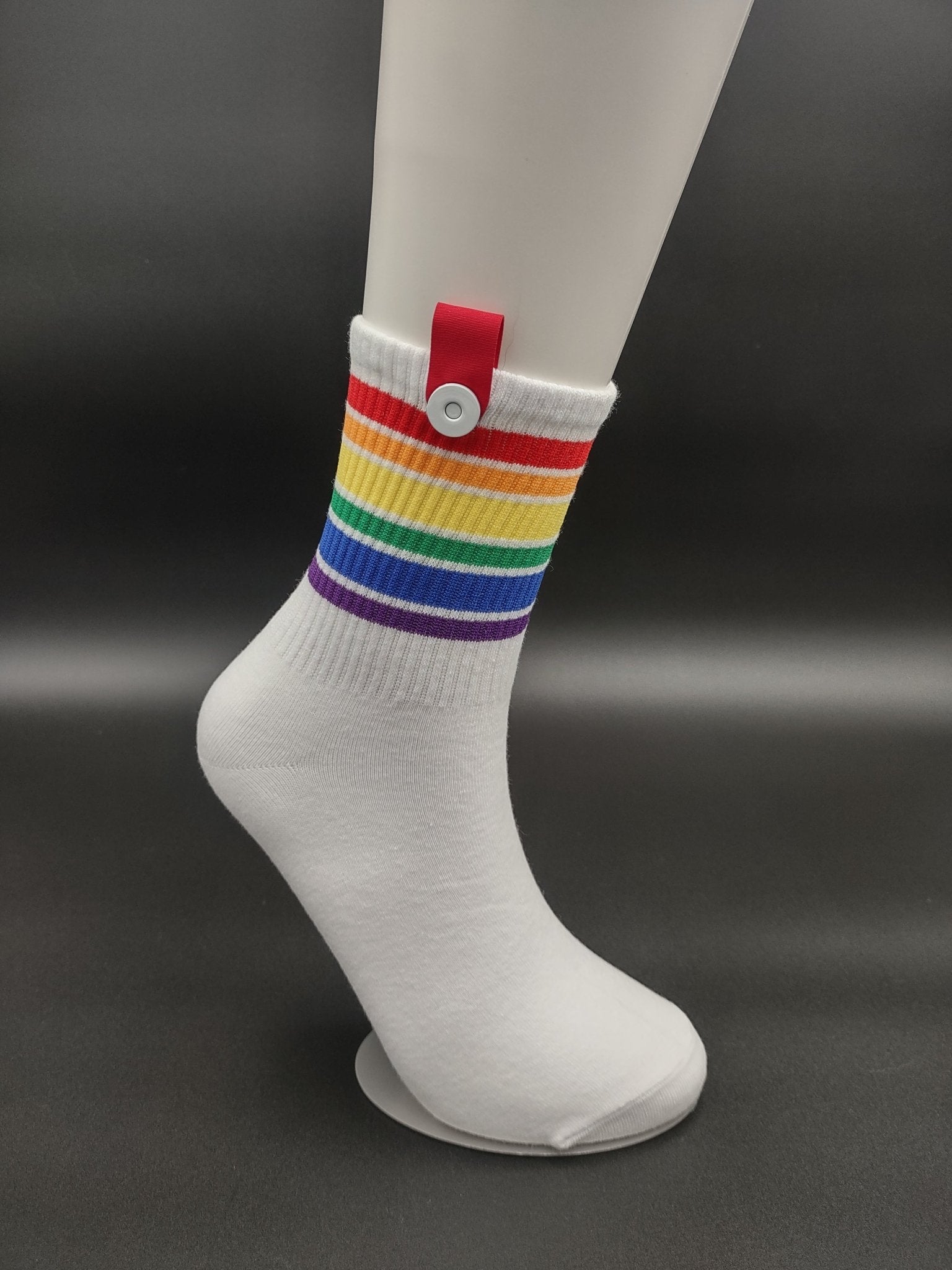 Le Loxx 5 - Pack Rainbow Ankle Socks – Lock - and - Loop Magnetic Closure Keeps Pairs Together, Size: Women's S/M 5 - 9 - Le Loxx