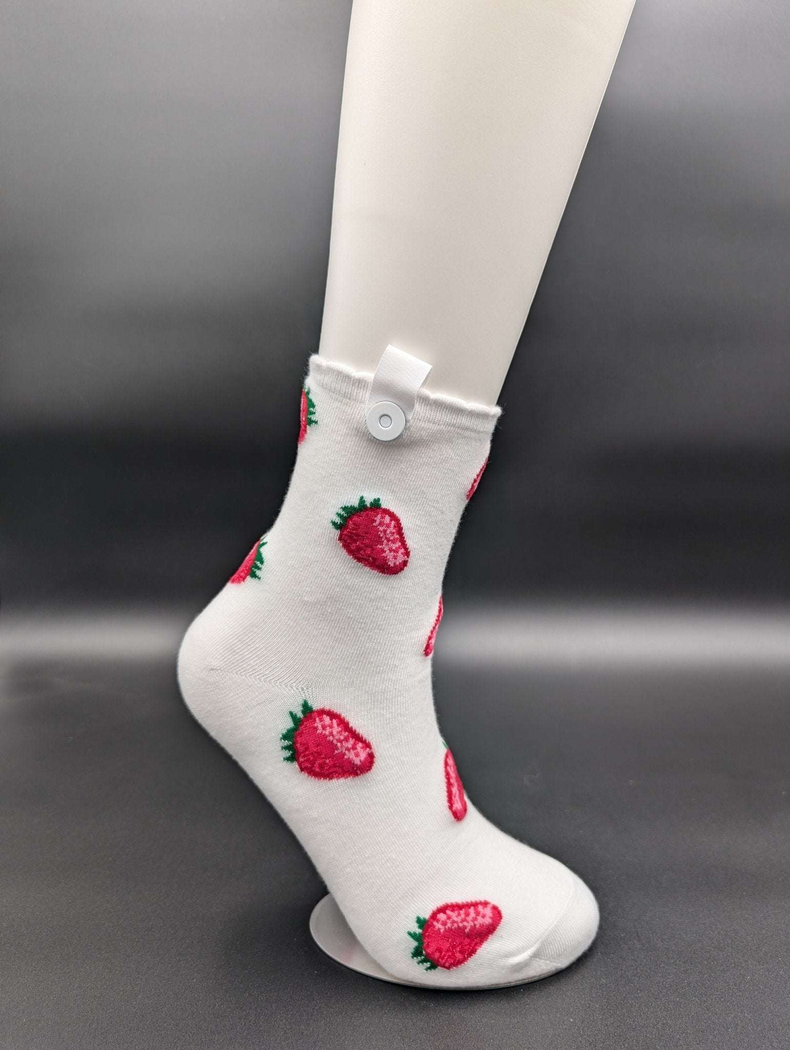 Very Berry White Ankle Socks – Magnetic Lock and Loop Design - Le Loxx