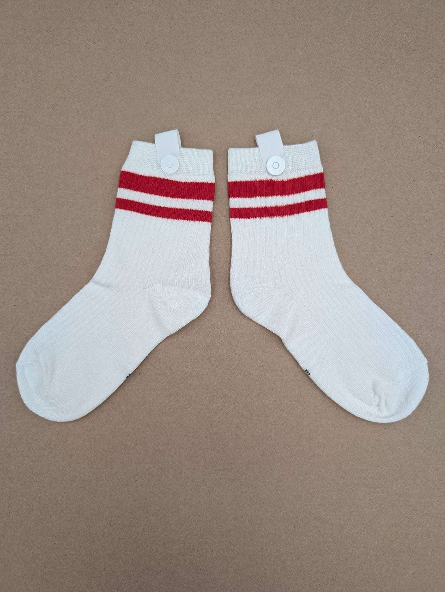 Noah Red Stripes Kids Crew Socks – Magnetic Lock and Loop Design - Le Loxx