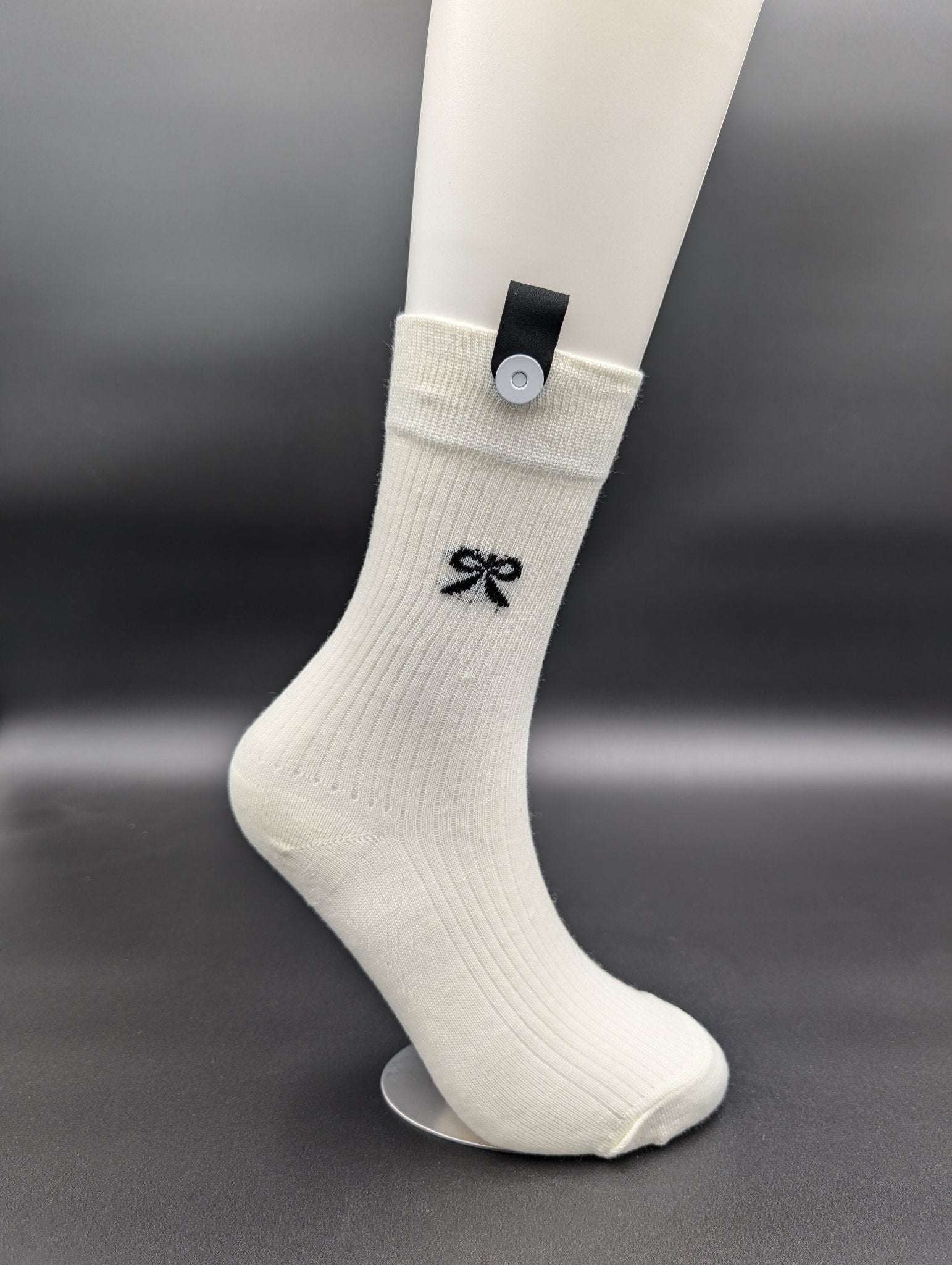 Madison Eggshell White Crew Socks – Magnetic Lock and Loop Design - Le Loxx