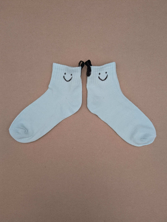 Joy Mint Green Kids Socks – Magnetic Lock and Loop Design - Le Loxx