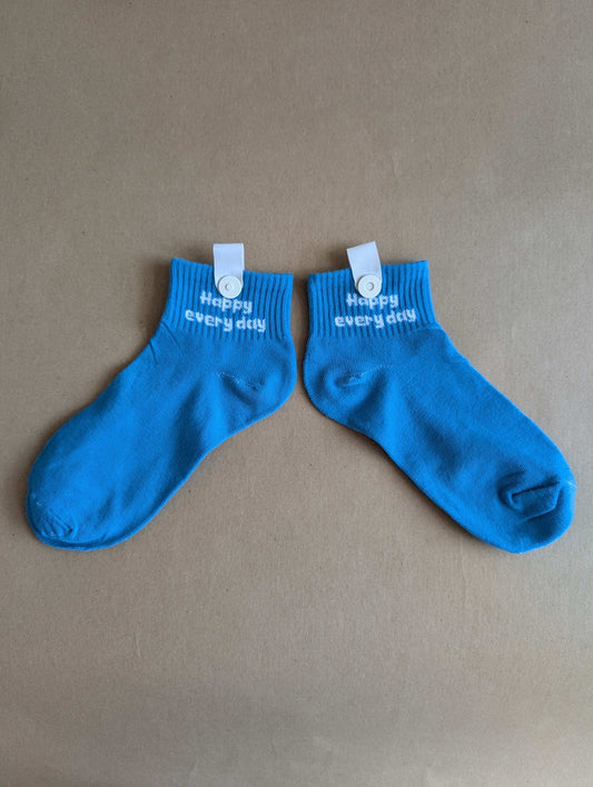 Happy Everyday Blue Kids Ankle Socks – Magnetic Lock and Loop Design - Le Loxx
