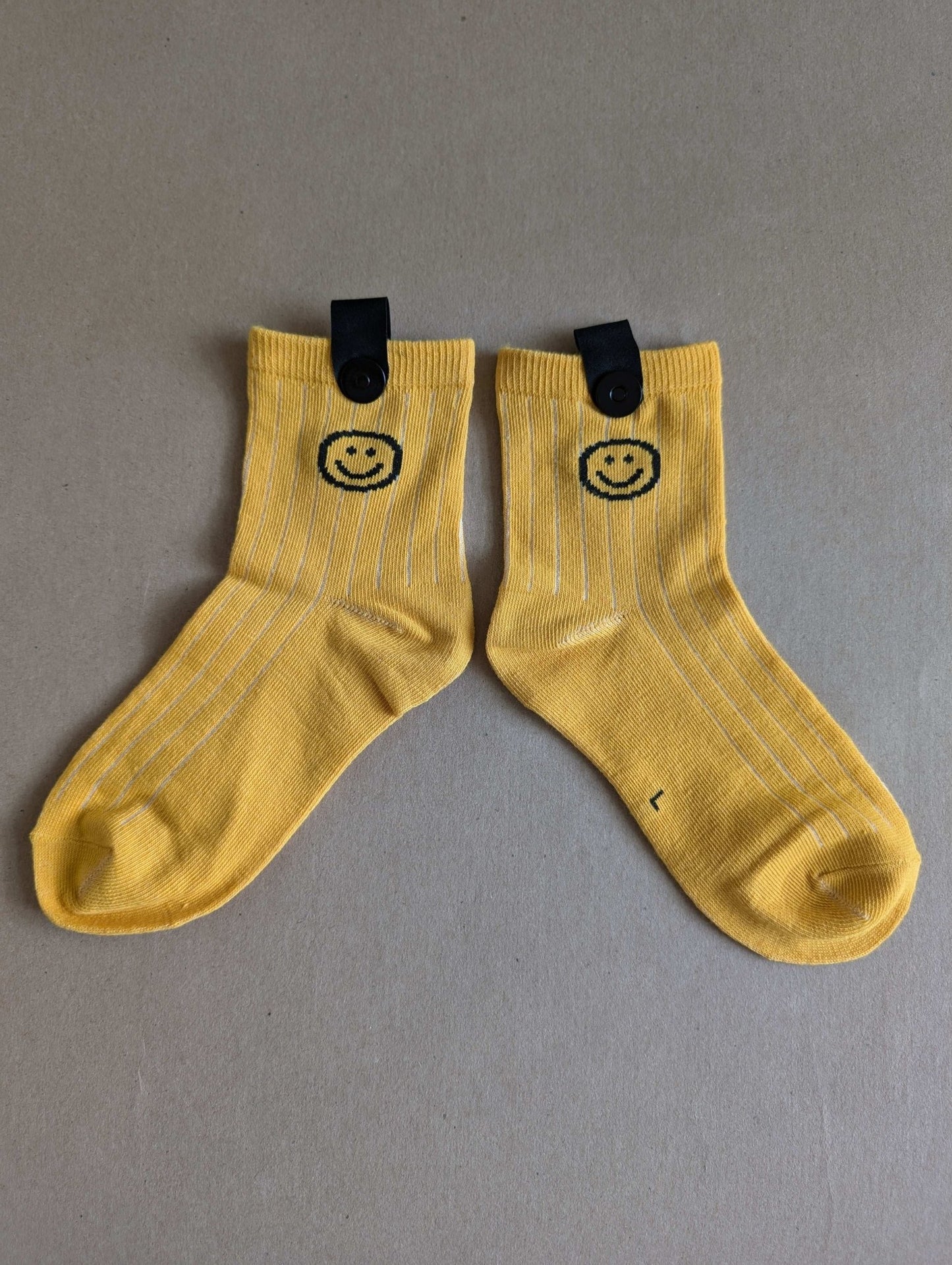 Cuties Yellow kids socks - Le Loxx