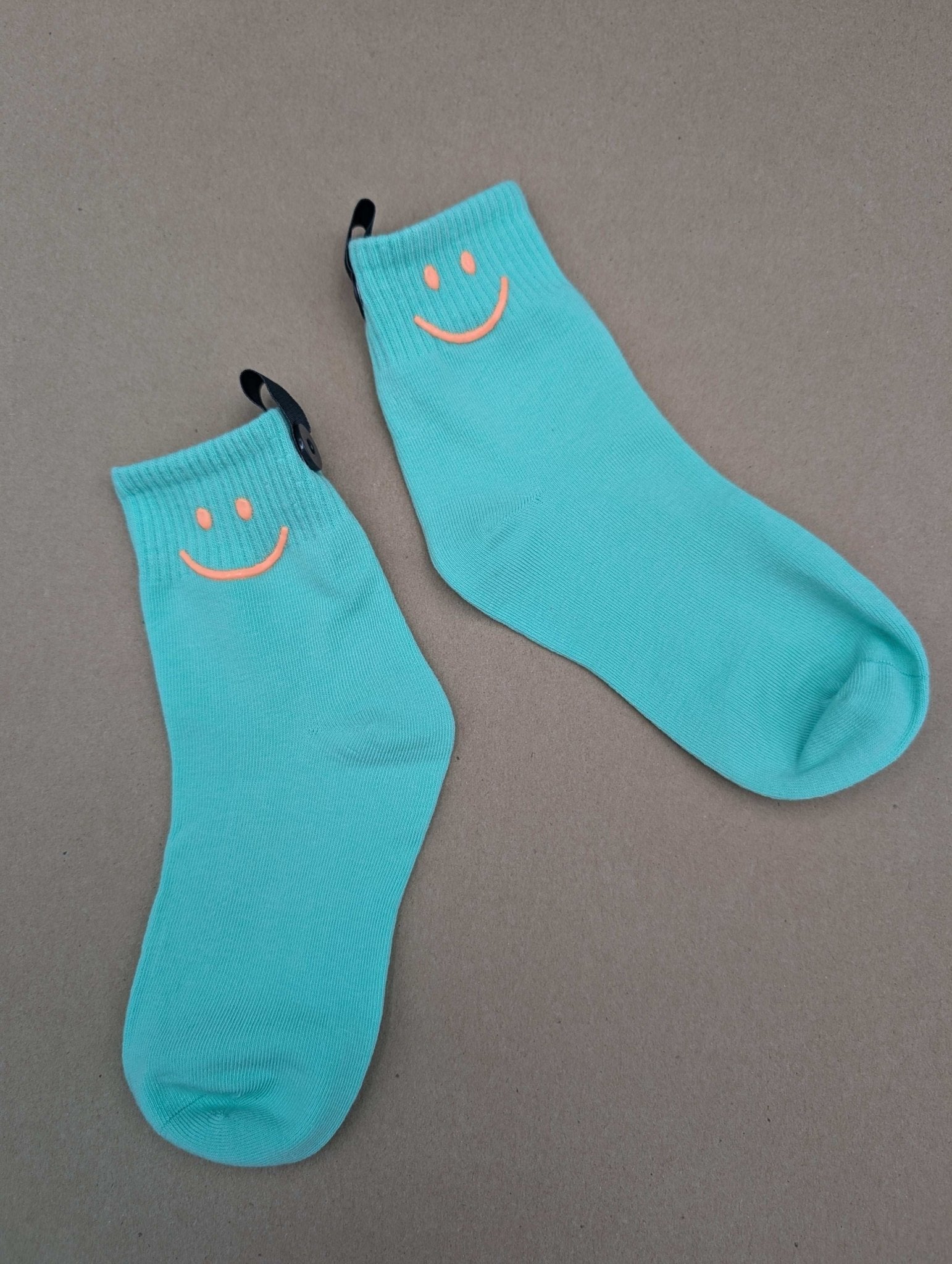 Happy Smiles Blue Kids Socks – Magnetic Lock and Loop Design - Le Loxx