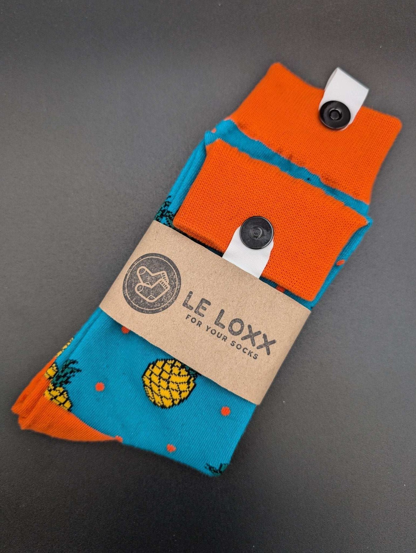 Hawaii Blue Pineapple Crew Socks – Magnetic Lock and Loop Design - Le Loxx