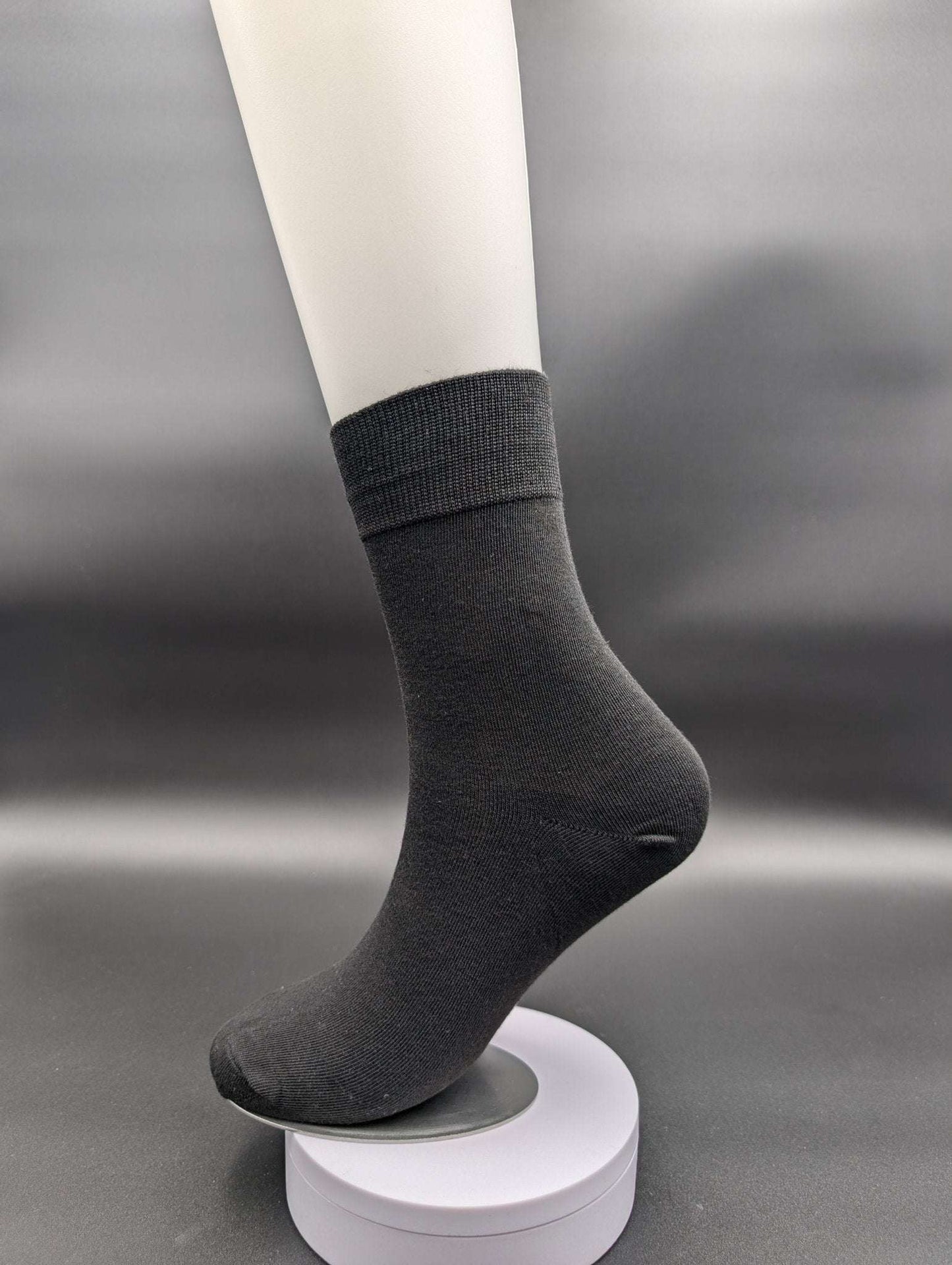 Lucca Black Business Crew Socks – Magnetic Lock and Loop Design - Le Loxx