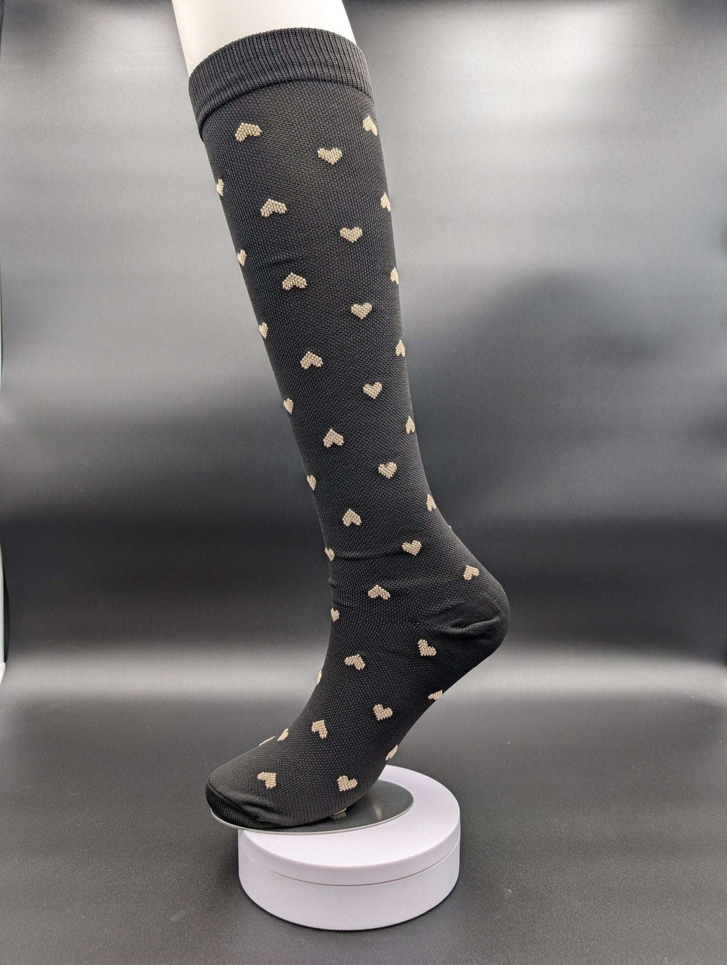 Montreal Hearts Compression Socks – Magnetic Lock and Loop Design - Le Loxx