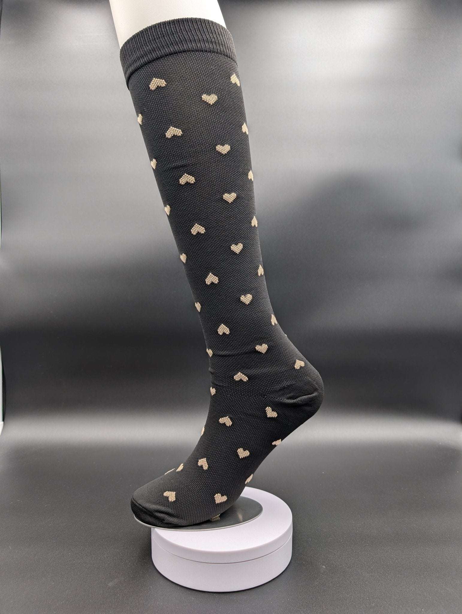 Montreal Hearts Compression Socks – Magnetic Lock and Loop Design - Le Loxx