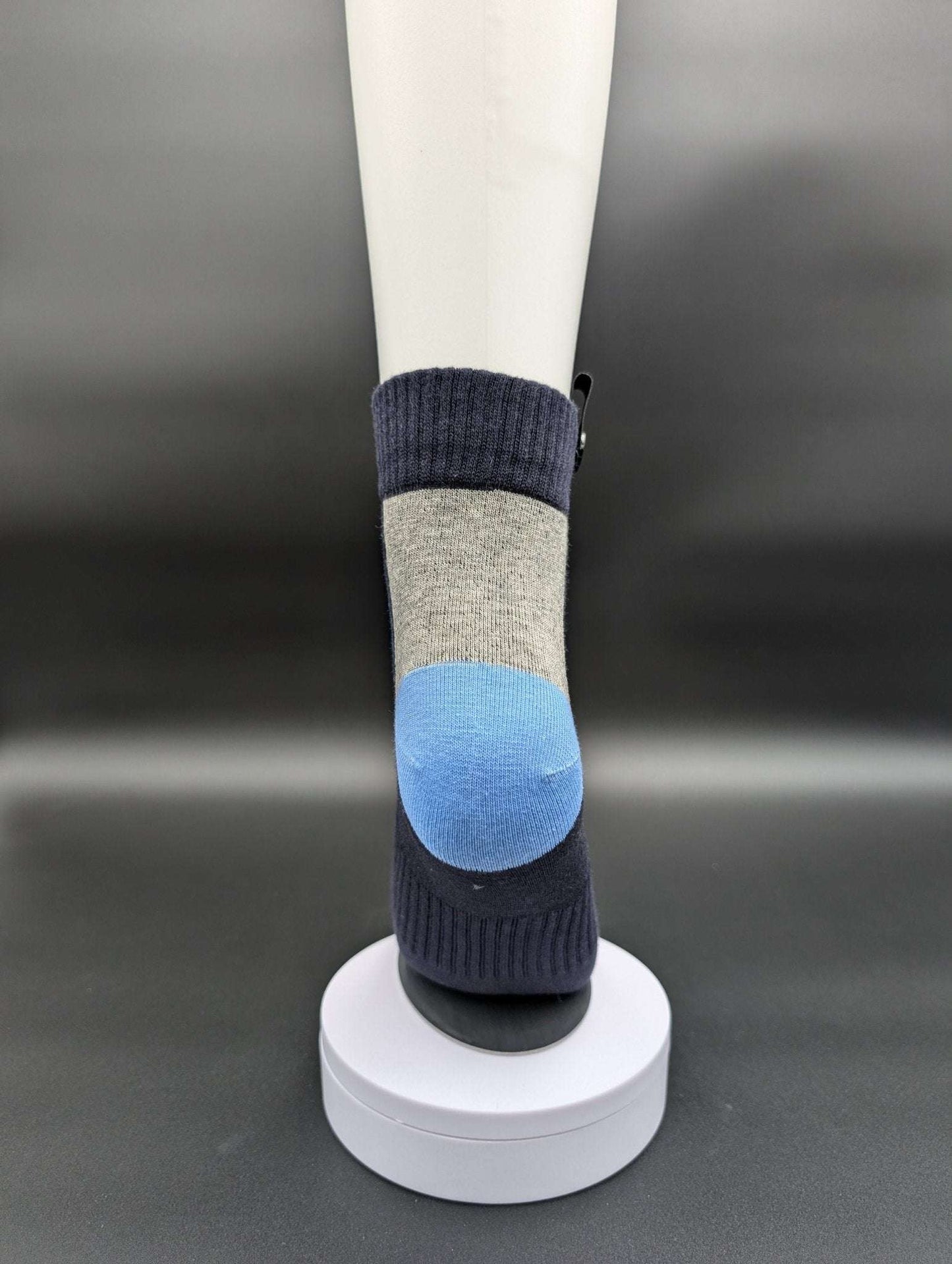 New York Queens Athletic Socks – Magnetic Lock and Loop Design - Le Loxx