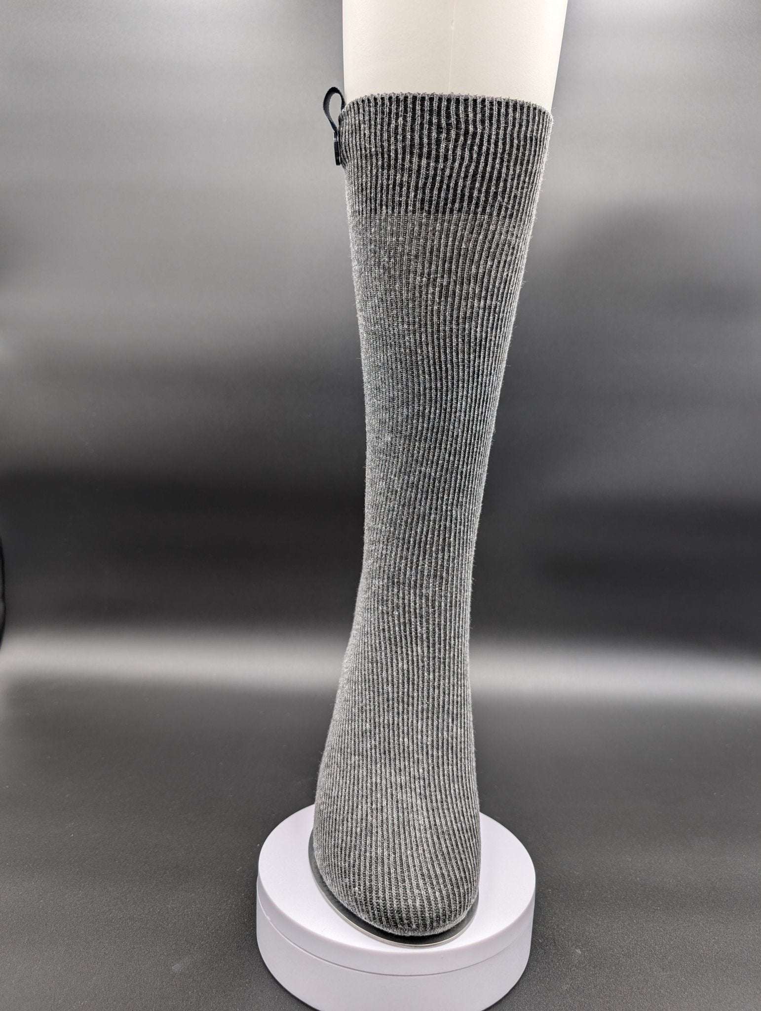 South of France Grey Executive Socks – Magnetic Lock and Loop Design - Le Loxx