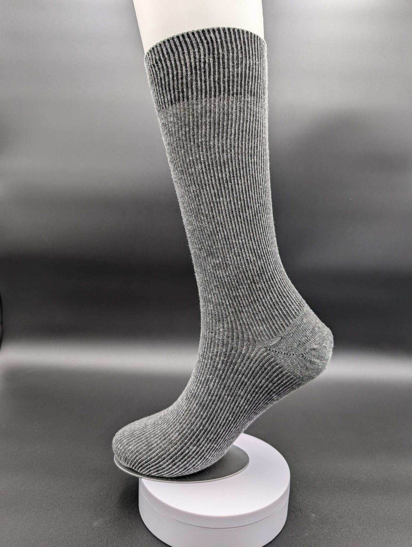 South of France Grey Executive Socks – Magnetic Lock and Loop Design - Le Loxx