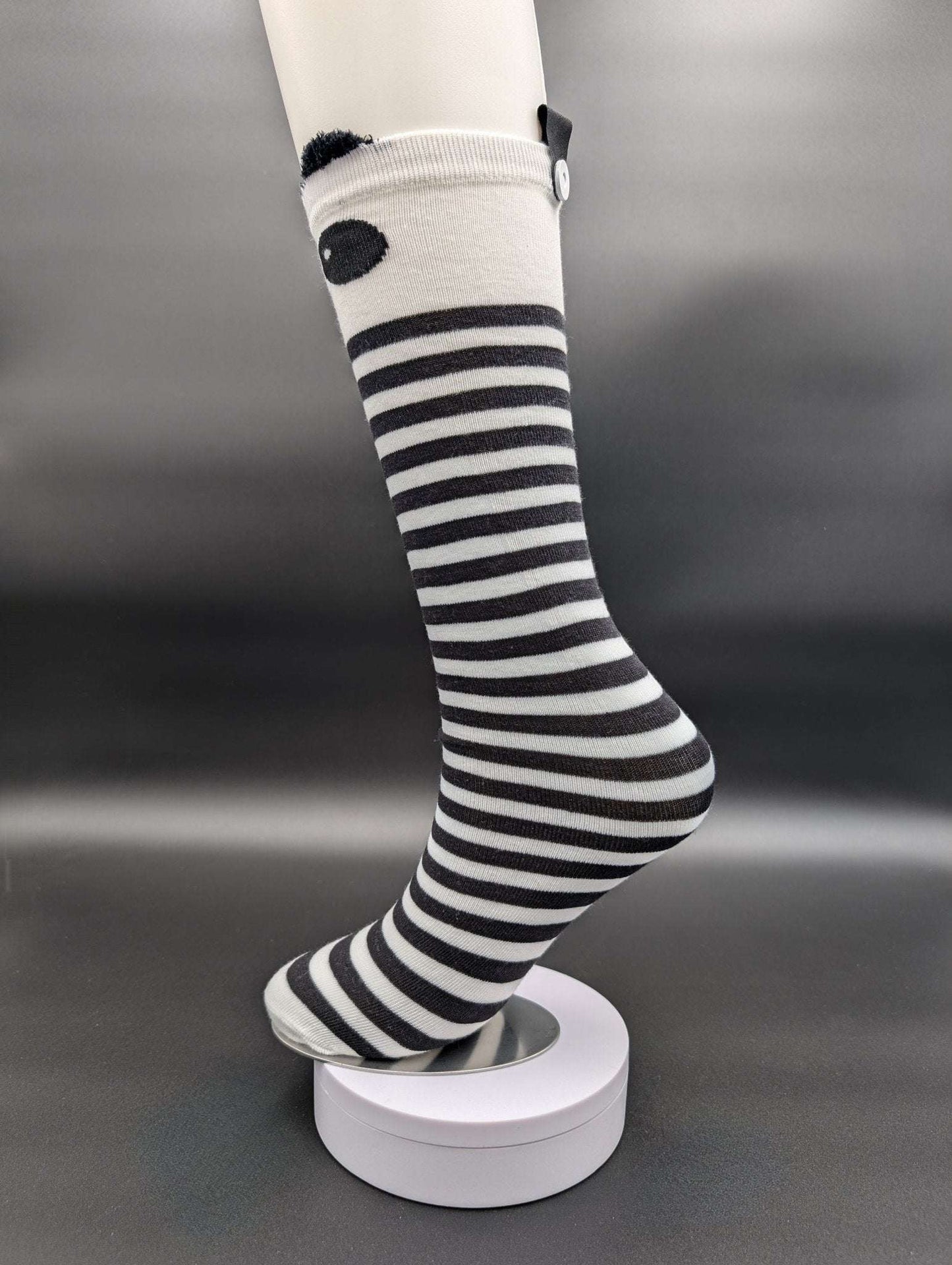Sichuan Panda Knee High Kids Socks – Magnetic Lock and Loop Design - Le Loxx