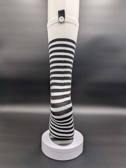Sichuan Panda Knee High Kids Socks – Magnetic Lock and Loop Design - Le Loxx