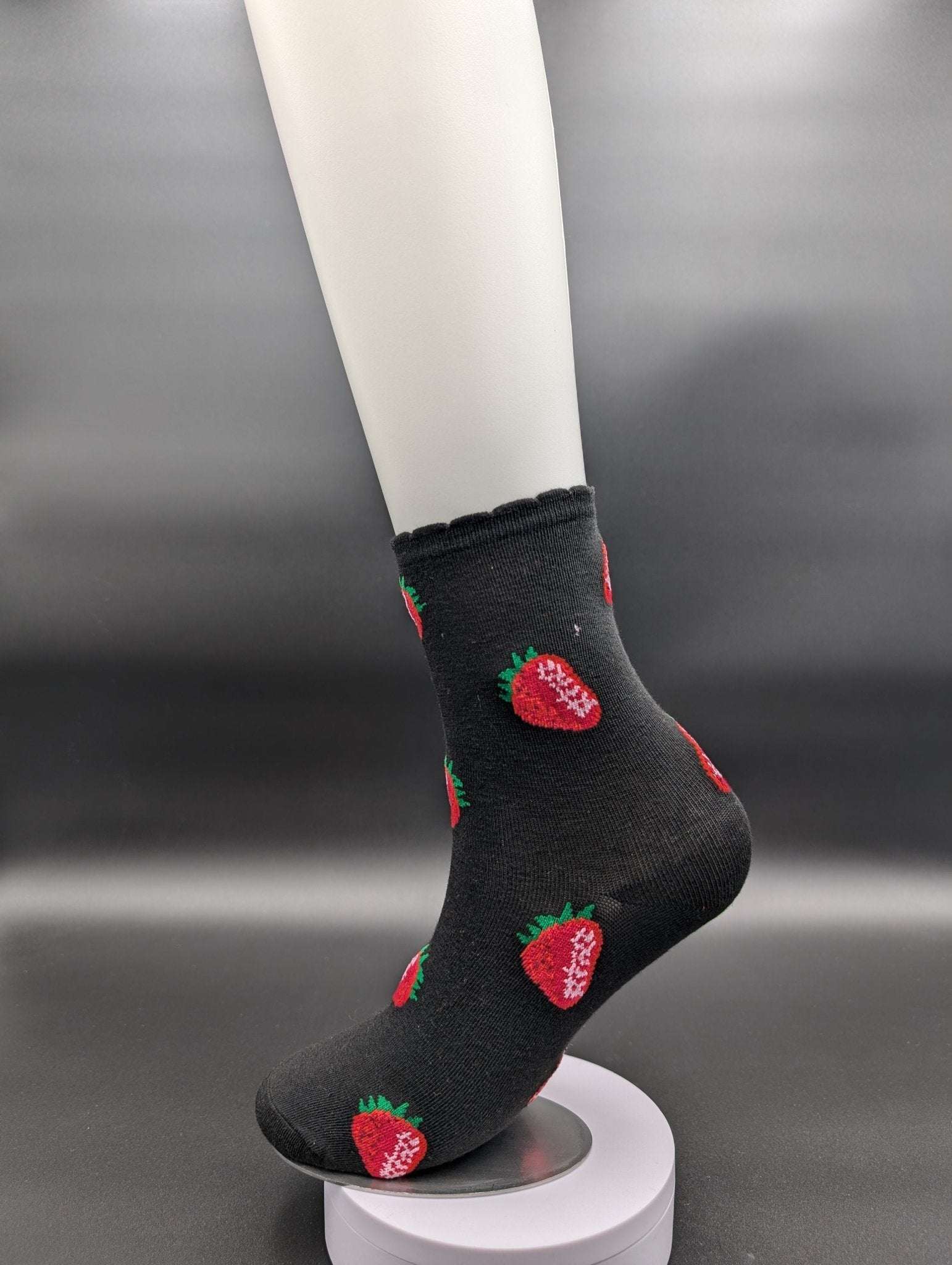 Very Berry Black Ankle Socks – Magnetic Lock and Loop Design - Le Loxx