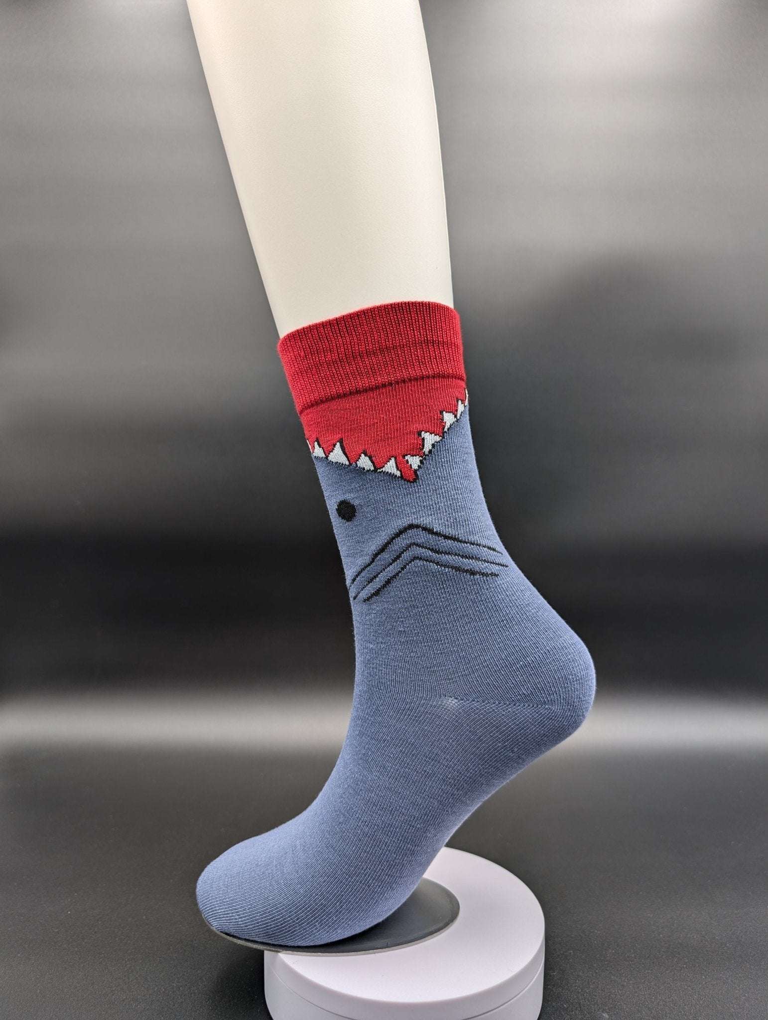 San Francisco Sharky Novelty Crew Socks – Magnetic Lock and Loop Design - Le Loxx