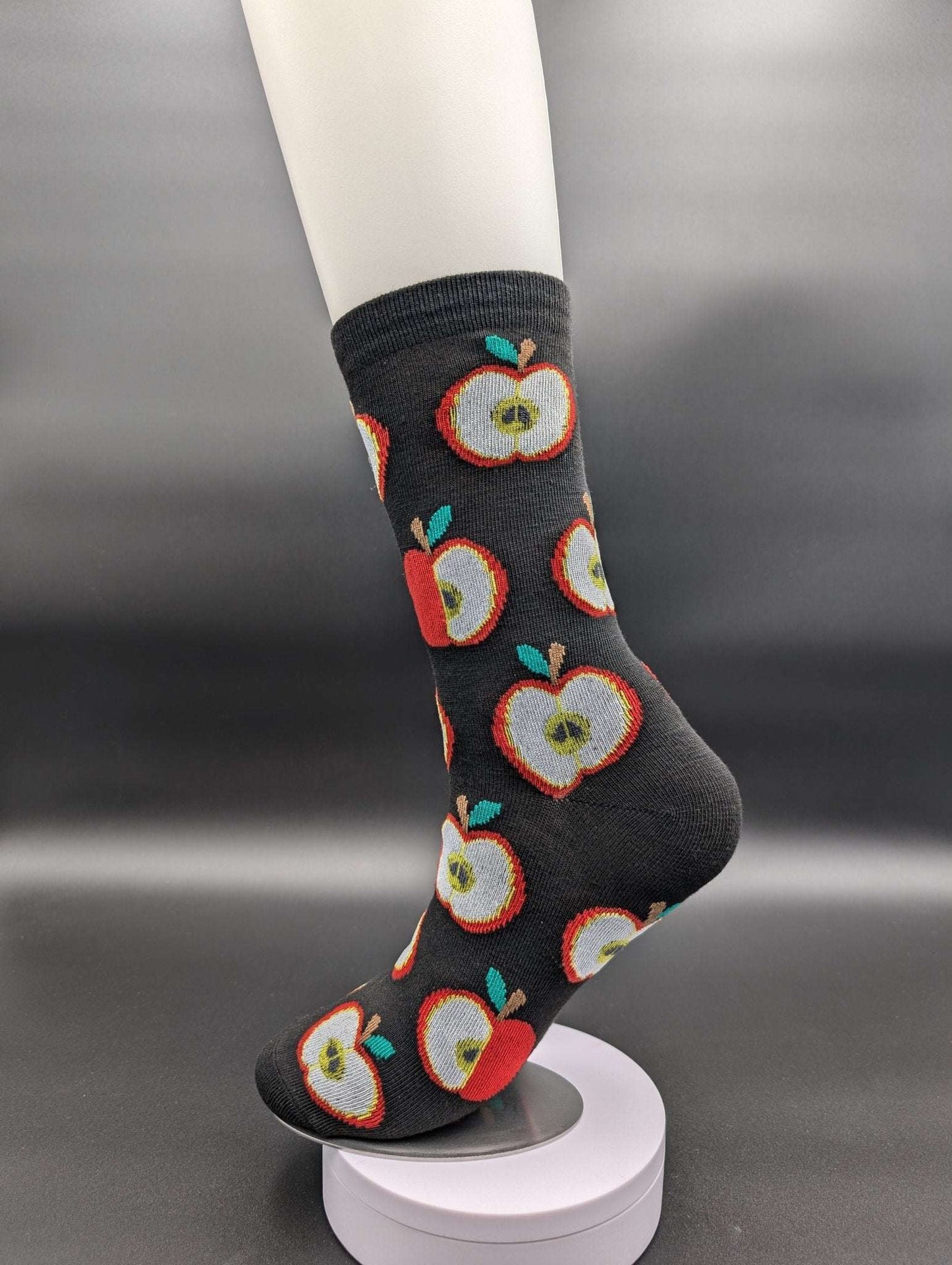 San Francisco Apple Novelty Crew Socks – Magnetic Lock and Loop Design - Le Loxx