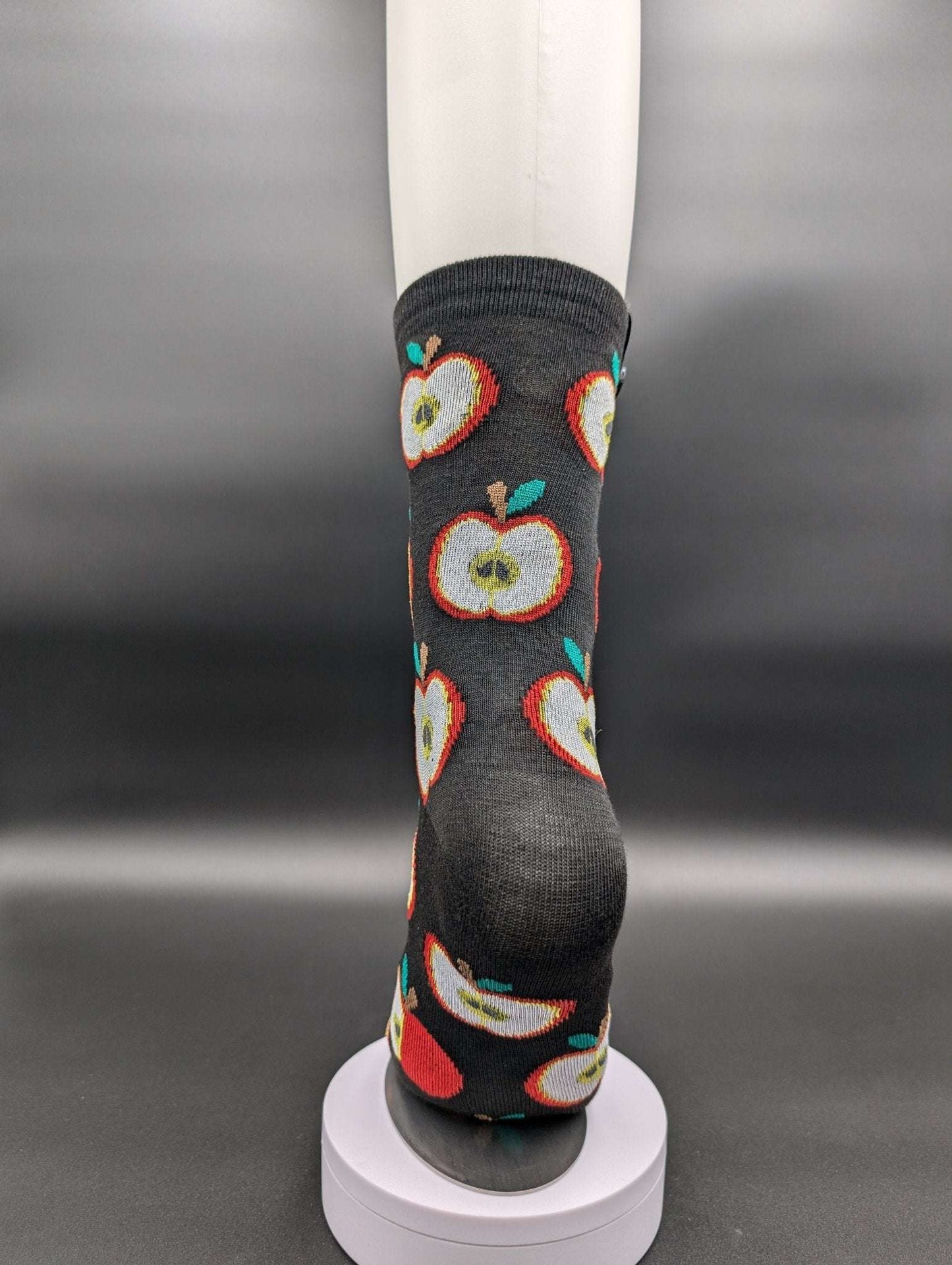 San Francisco Apple Novelty Crew Socks – Magnetic Lock and Loop Design - Le Loxx