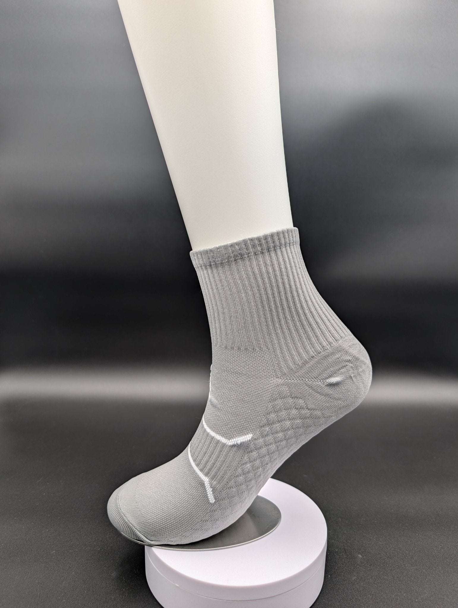 Stockholm Grey Running Socks – Magnetic Lock and Loop Design - Le Loxx