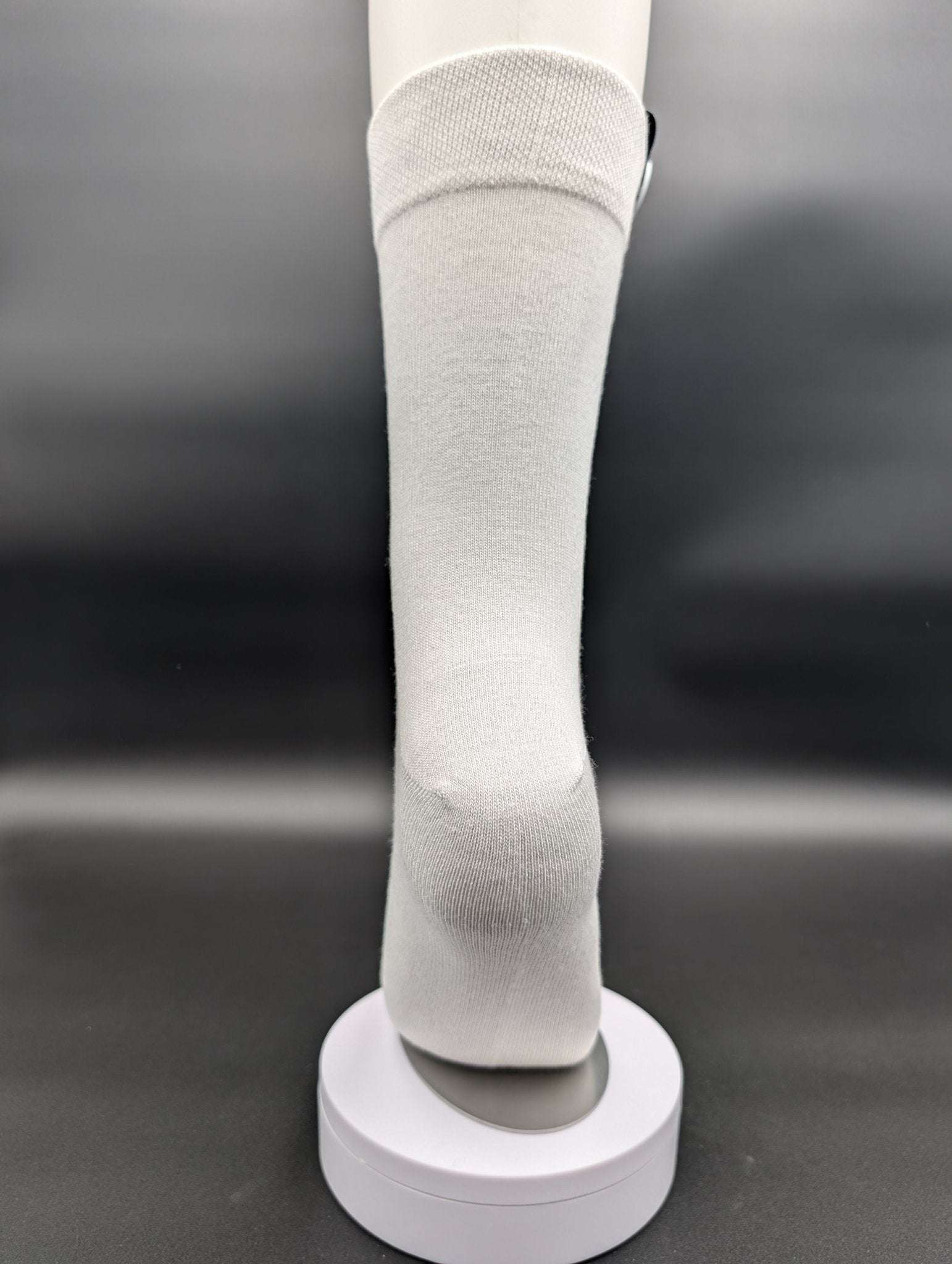 Toronto Cream Business Socks – Magnetic Lock and Loop Design - Le Loxx