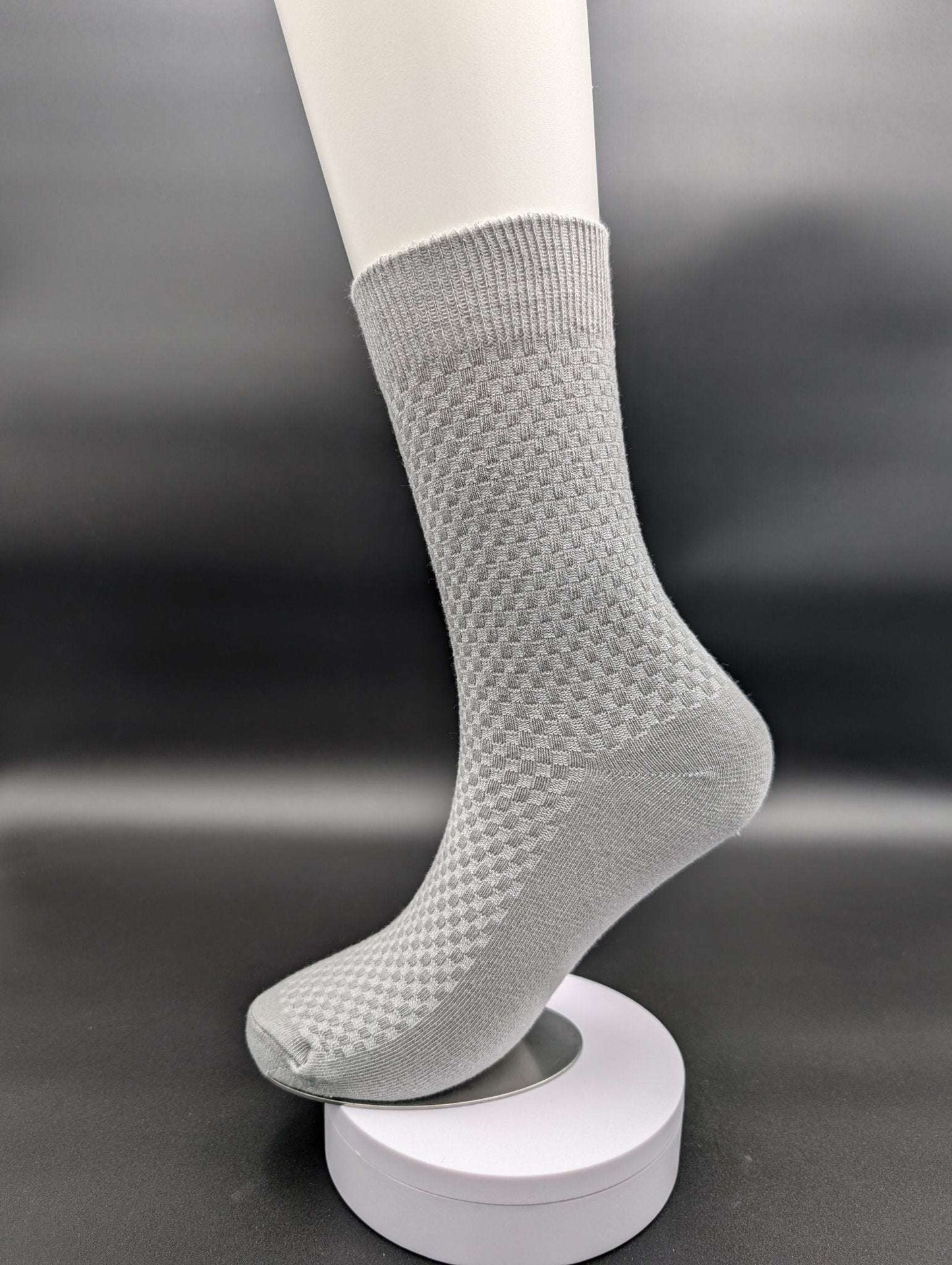 Shanghai Silver Bamboo Crew Socks – Magnetic Lock and Loop Design - Le Loxx