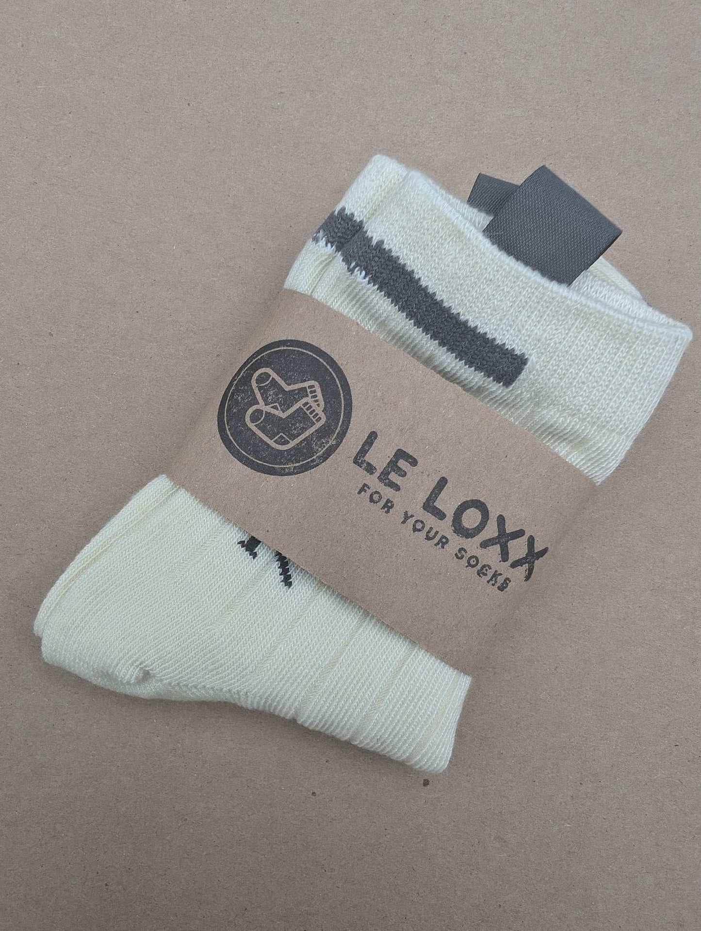 Sen White Kids Socks – Magnetic Lock and Loop Design - Le Loxx