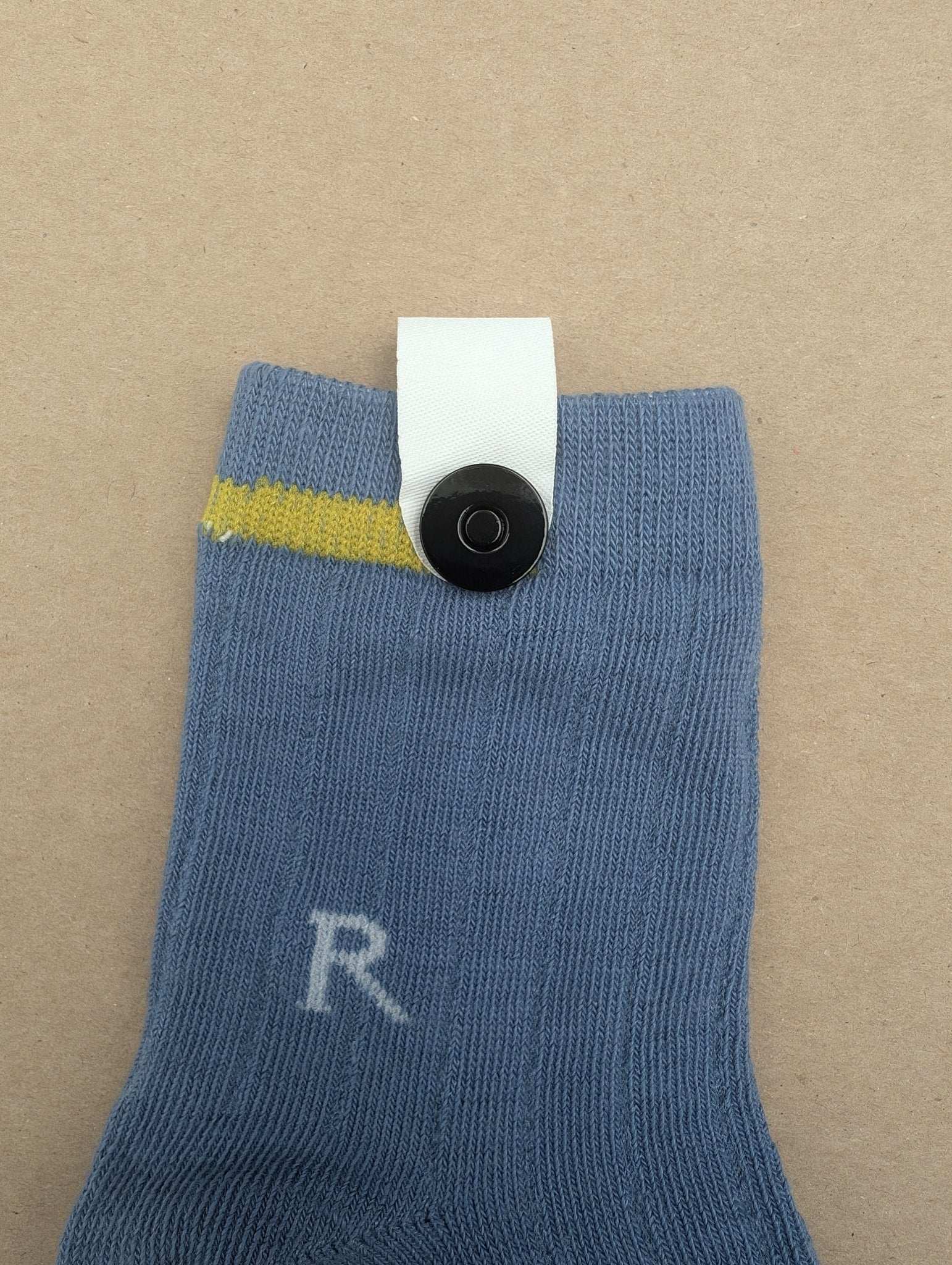 Sen Blue Grey Kids Socks – Magnetic Lock and Loop Design - Le Loxx