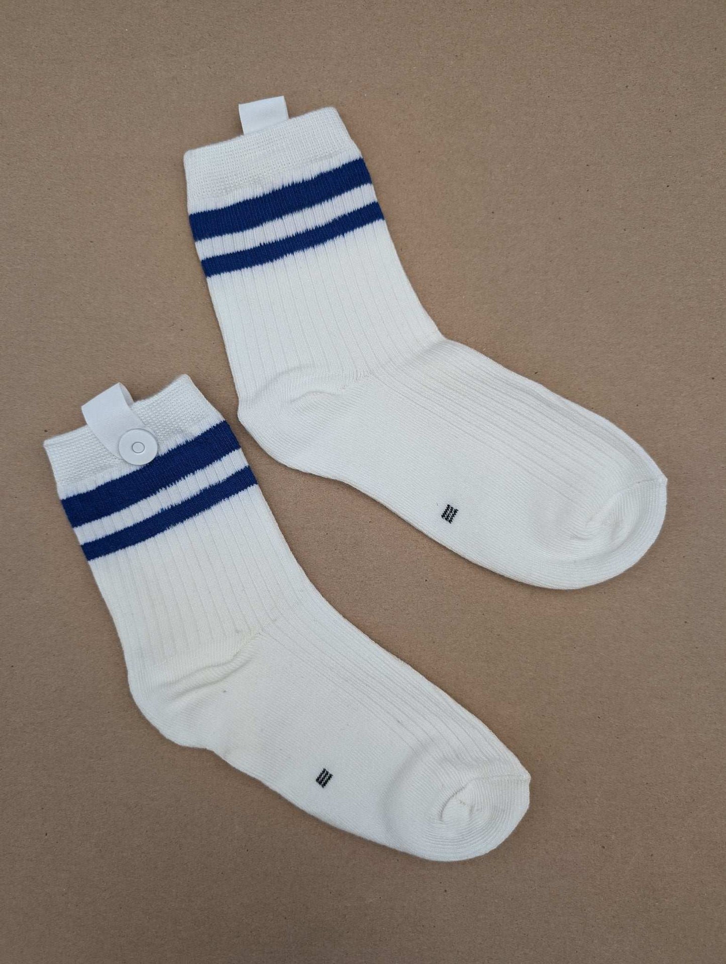 Noah Blue Stripes Kids Crew Socks – Magnetic Lock and Loop Design - Le Loxx