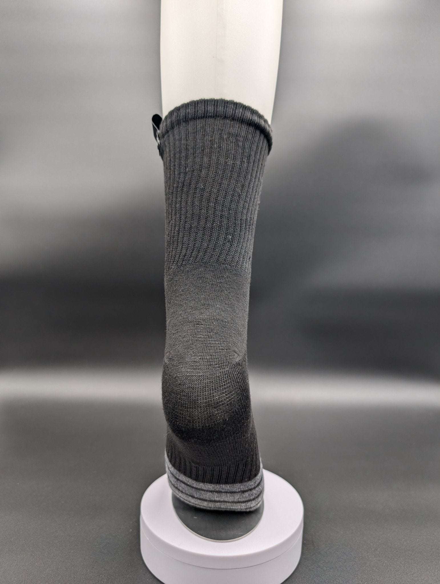 Boulder Grey Crew socks - Le Loxx