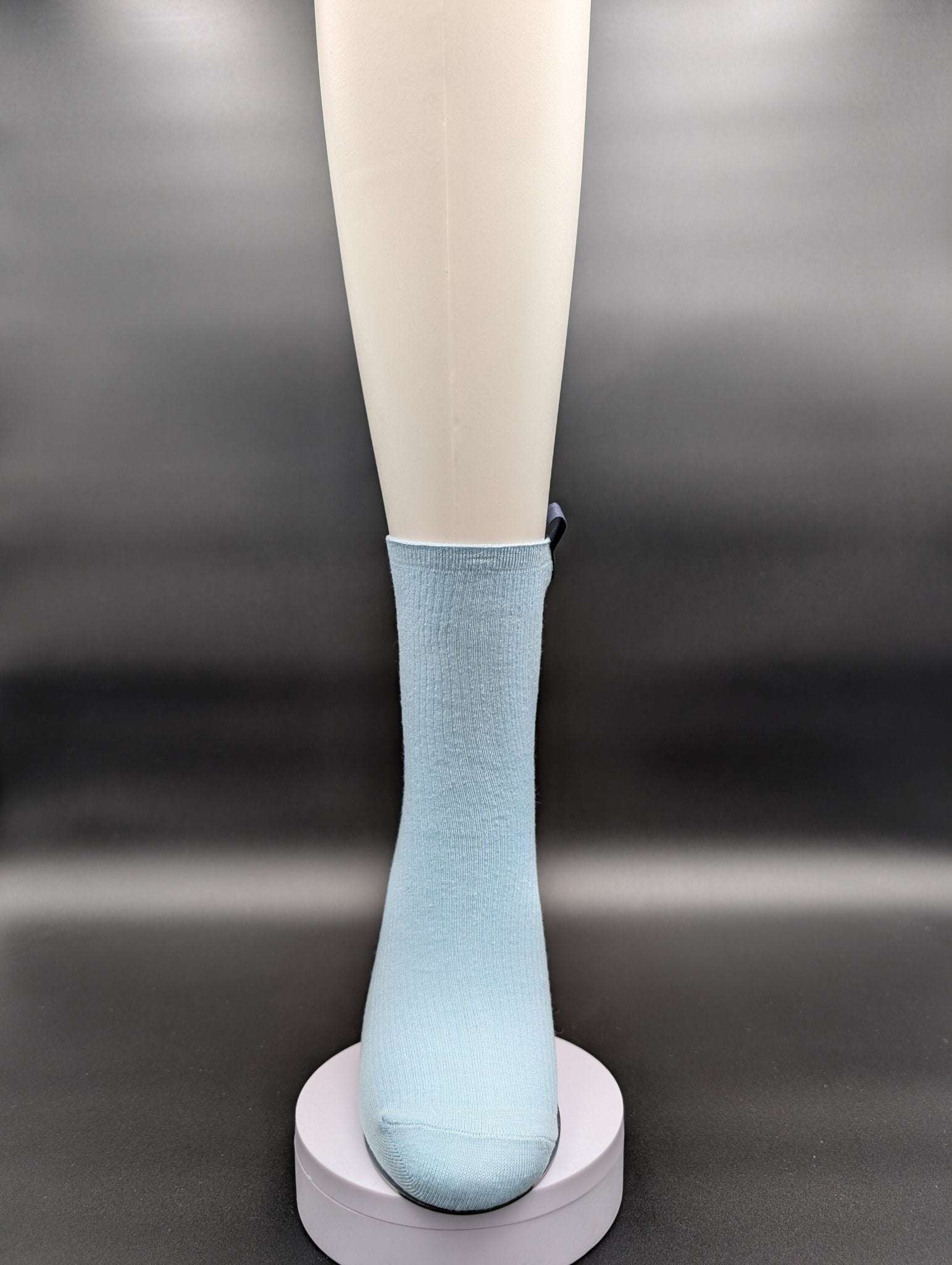 Estes Baby Blue ankle socks - Le Loxx