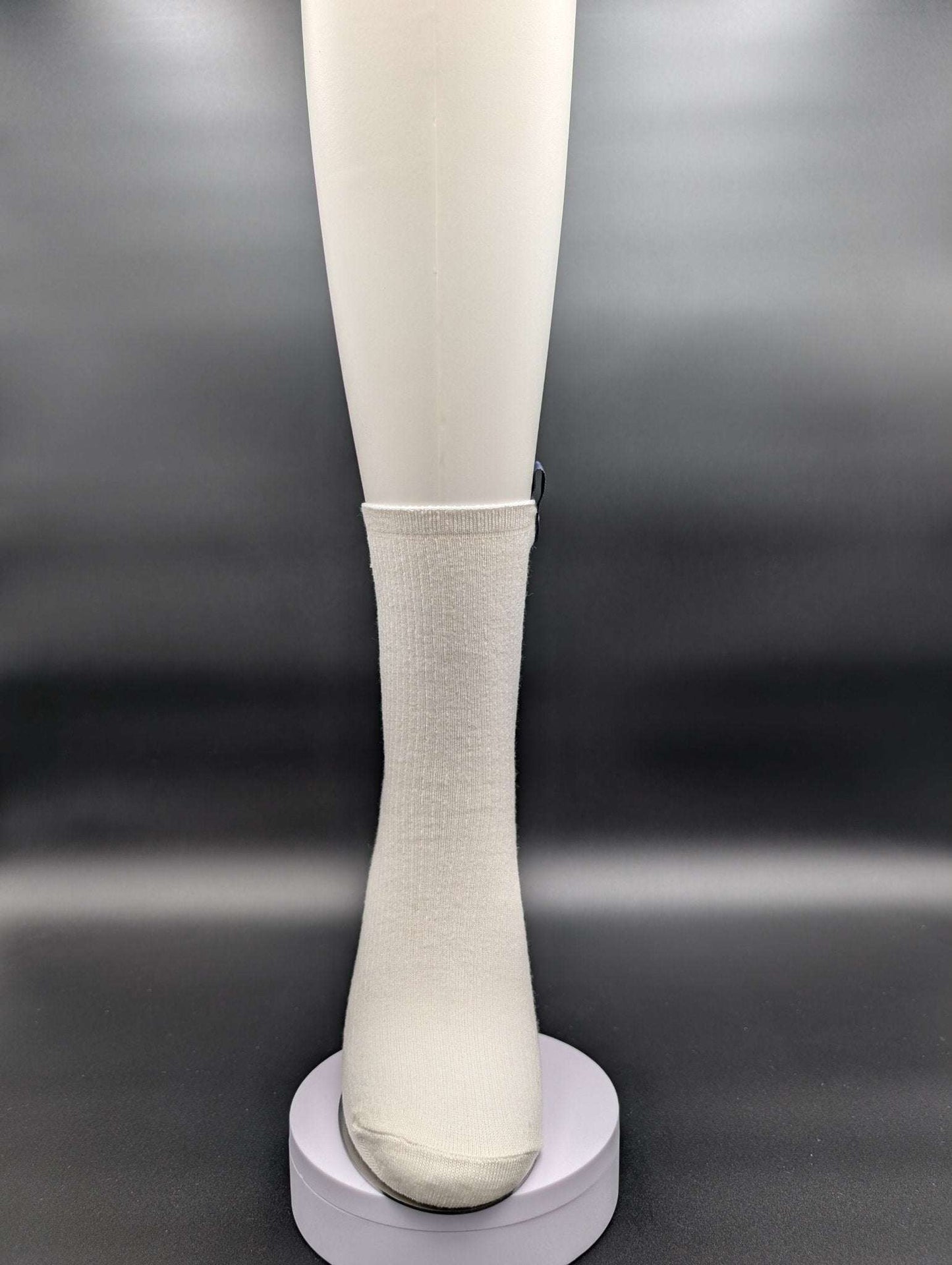 Estes White ankle socks - Le Loxx